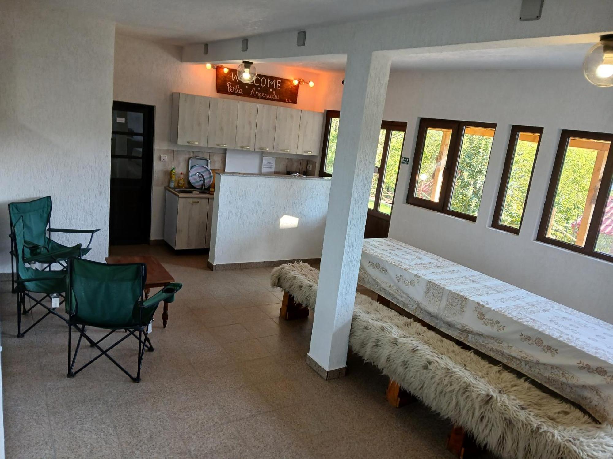 Perla Argesului, Ciubar, Piscina, Lift, Gratar, Cabana, Pensiuni, Hotel Cazare Transfagarasan Curtea De Arges Albestii de Arges Luaran gambar